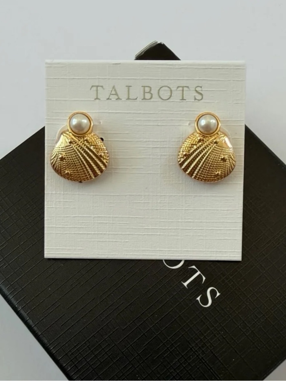 Talbots Seabrook Shell Earrings - Picture 12 of 15